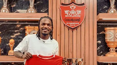 عارف آقاسی توافق با پرسپولیس را تکذیب کرد