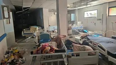 حکم پرونده نابینایی ۹ بیمار در بیمارستان «نگاه» صادر شد