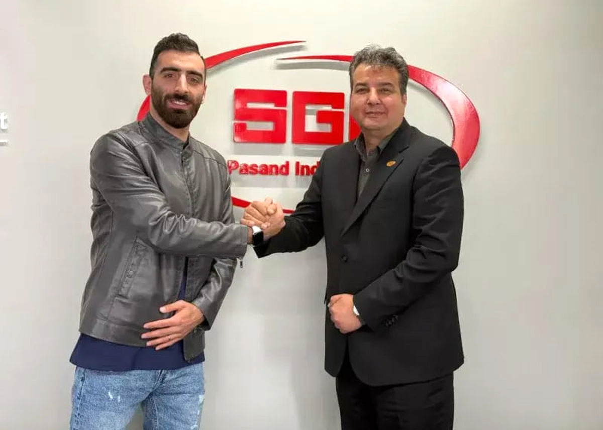قرارداد آقای گل با قهرمان لیگ تمدید شد