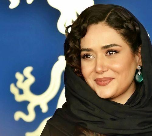 سبک آرایش پریناز ایزدیار