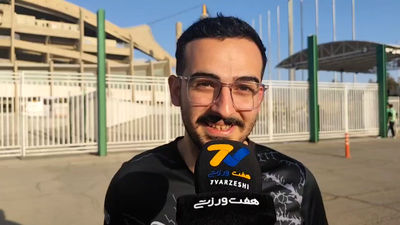 اعتراض شدید کادر فنی ملوان به داوران در پایان نیمه اول