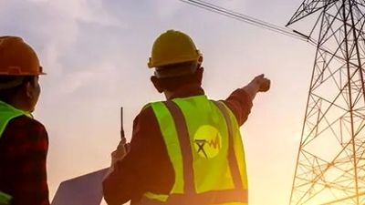 استیضاح وزیر نیرو؛ قطعی برق کار دست علی آبادی داد