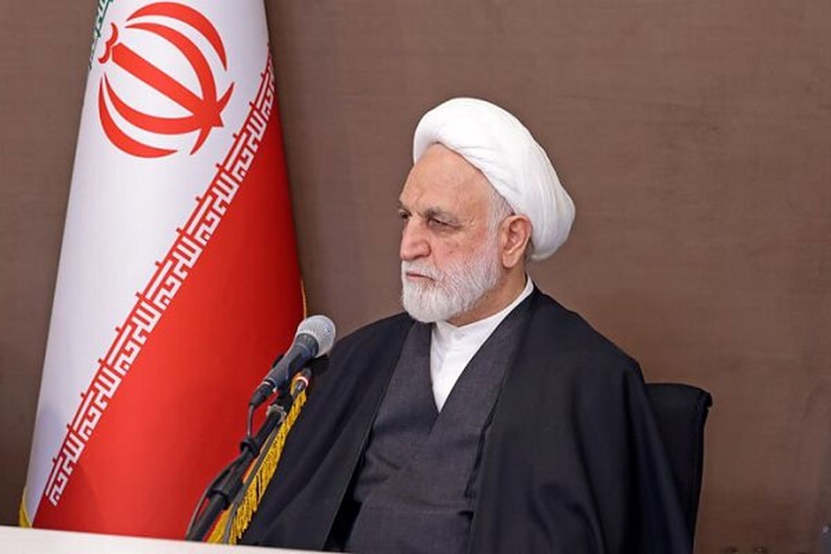 دشمن به دنبال بدبین کردن مردم نسبت به ارزشهای انقلاب است