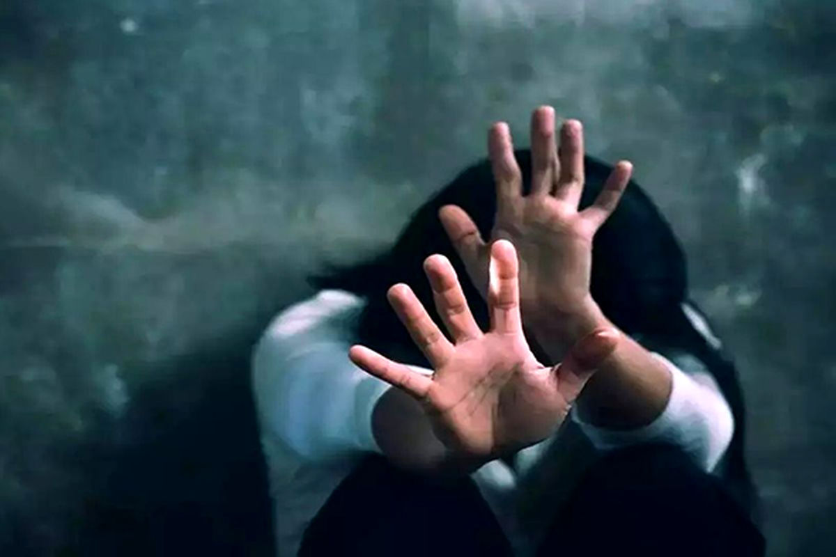 پارکه| چطور میتوانم تجاوز به دخترم را پیگیری کنم؟