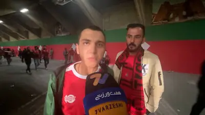 اعتراض شدید هوادار تراکتور به نکونام؛ «ربیعی بهتر بود!»