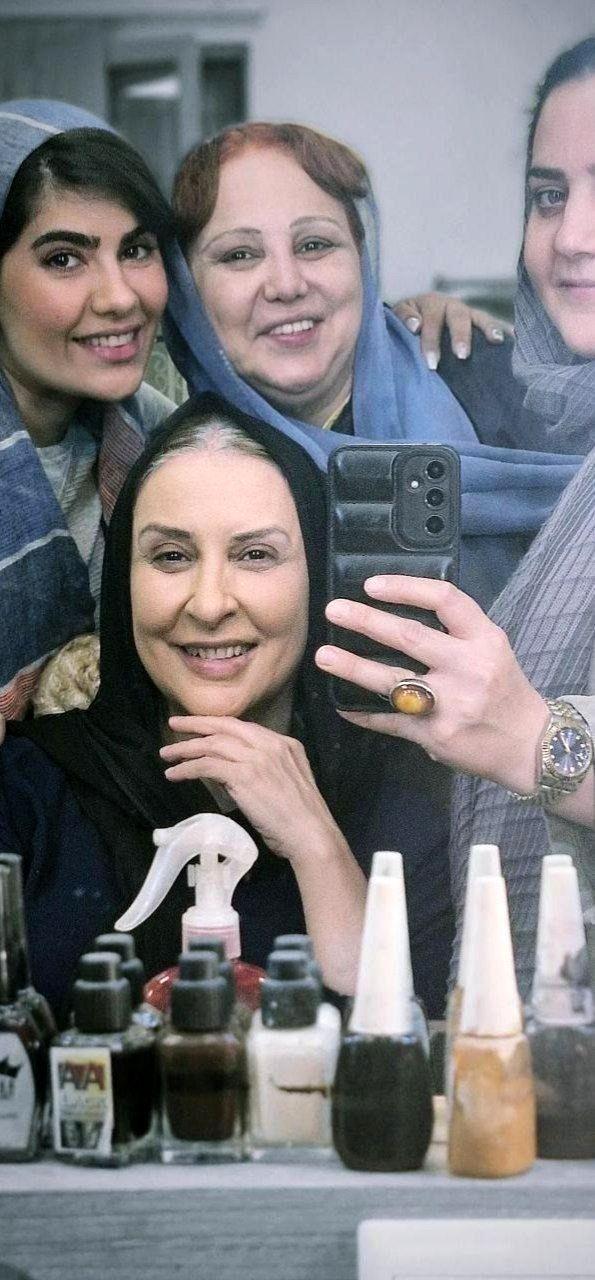 بازیگران سریال بامداد خمار