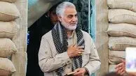 چیدمان ساده و شیک خانه سردار شهید قاسم سلیمانی / از مبلمان با روکش کرم رنگ و فرش اصیل ایرانی تا بوفه های چوبی فندقی و پرده های طلایی طاووسی + عکس ها