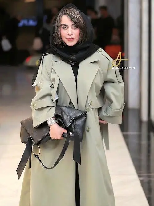 کیف بقچه‌ای الهام اخوان