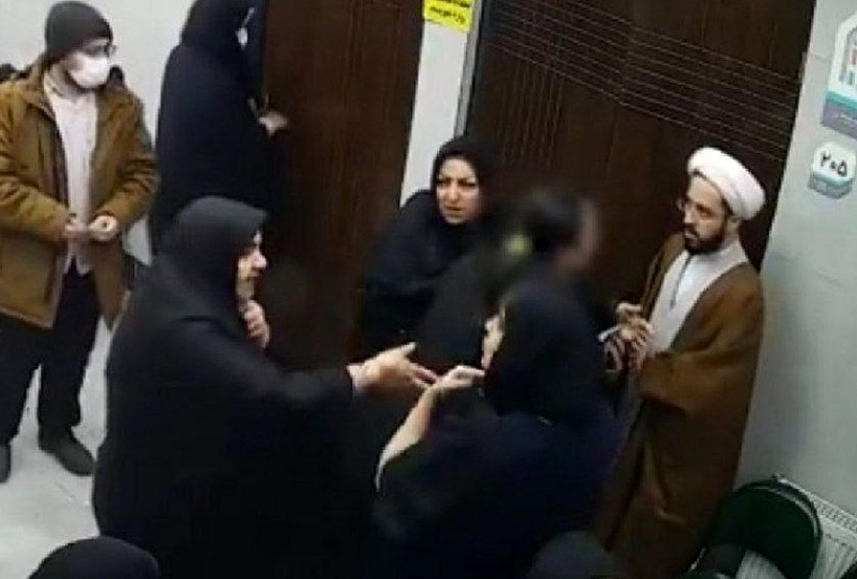 درگیری مادر قمی و یک روحانی؛ قانون درباره جرم آنها چه میگوید؟
