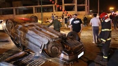 مصدومیت ۹ نفر در انحراف از جاده + عکس