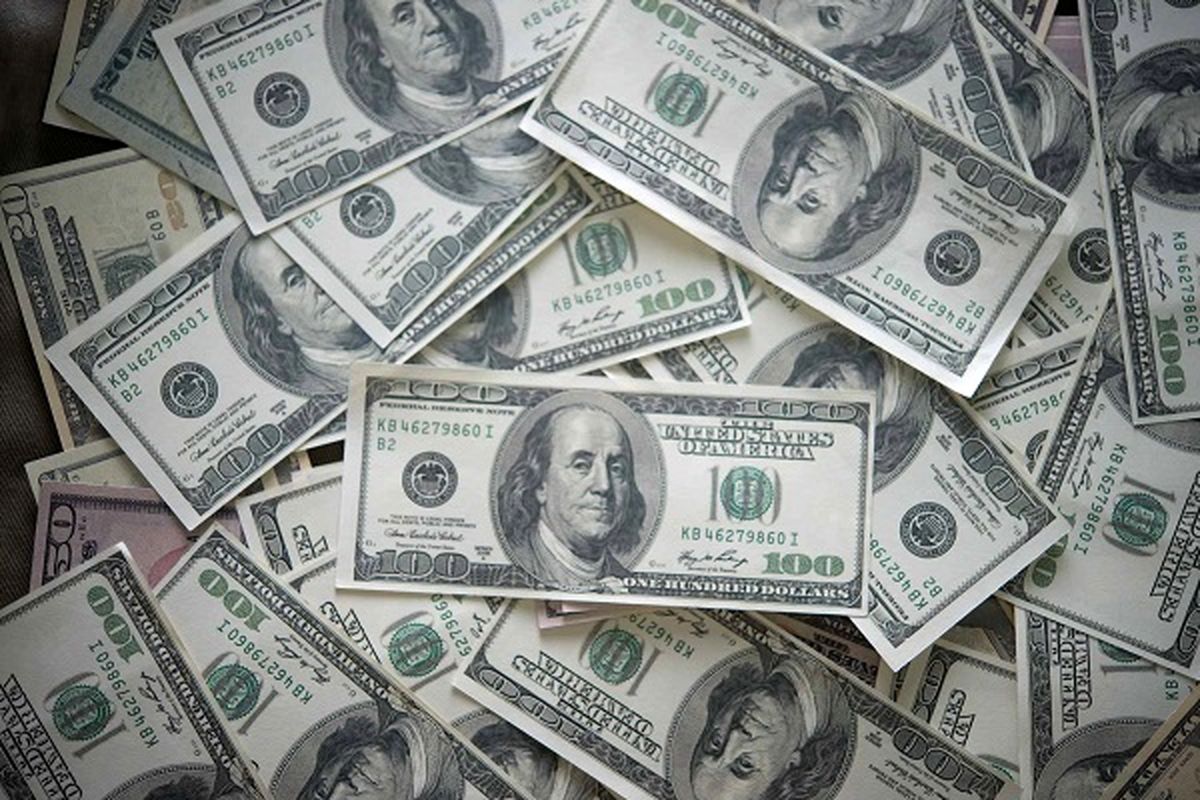 پیش بینی قیمت دلار سه شنبه ۲۸ مرداد 1404 / دلار در فضای احتیاطی معامله شد