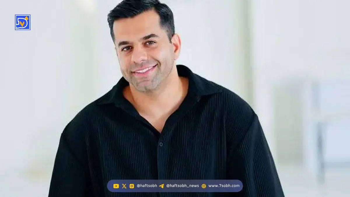 نگاهی به خانه و زندگی لاکچری و مدرن رضا بهرام؛ با مبلمان چستر و مینیمال طوسی و کاغذ دیواری خاص حال و هوای هنری به خونش داده