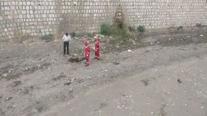  کشف جسد در رودخانه بلوار میرزای شیرازی اراک + عکس 