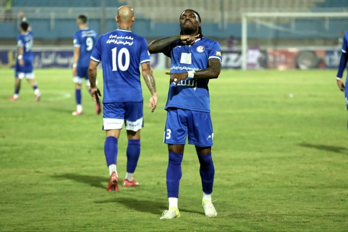 بیفوما تیم آینده‌اش را انتخاب کرد؛ استقلال یا پرسپولیس