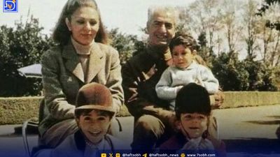 عکس دیده نشده از کودکی امیر تتلو در آغوش پدر جوان مرگش + بیوگرافی