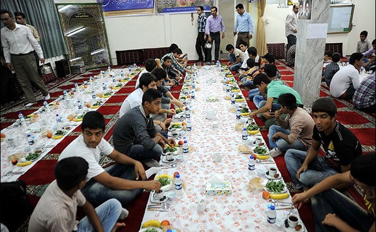 اذان مغرب روز یکشنبه ١٢ اسفند + جدول کامل اوقات شرعی رمضان ١۴٠٣