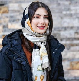 محیا دهقانی