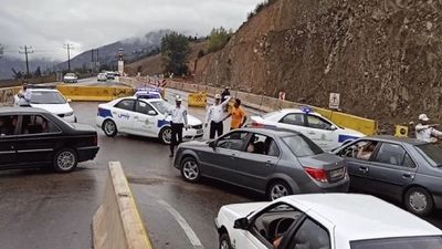 ترافیک سنگین در محورکندوان و هراز، کندوان یک طرفه شد