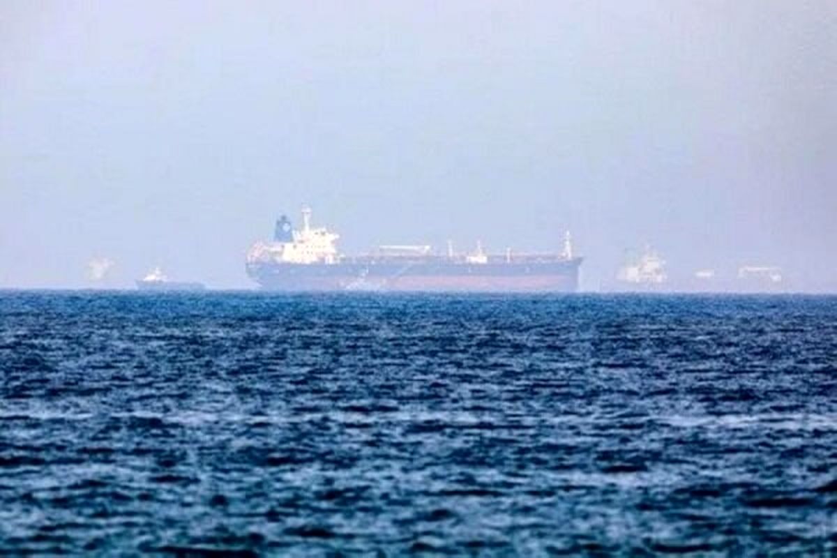 وضعیت نفتکشهای تنگه هرمز در پی حمله آمریکا