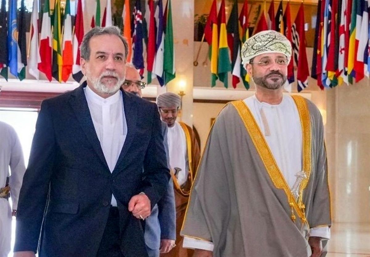 وزیر خارجه عمان وارد رم شد