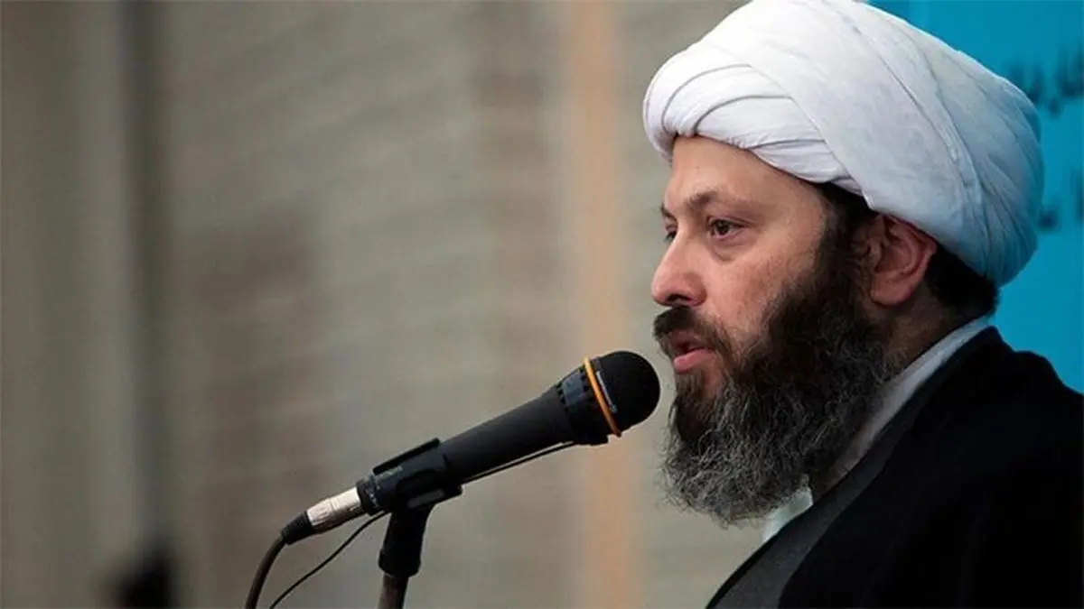 تصاویر ورود حجت الاسلام قاسمیان به ایران