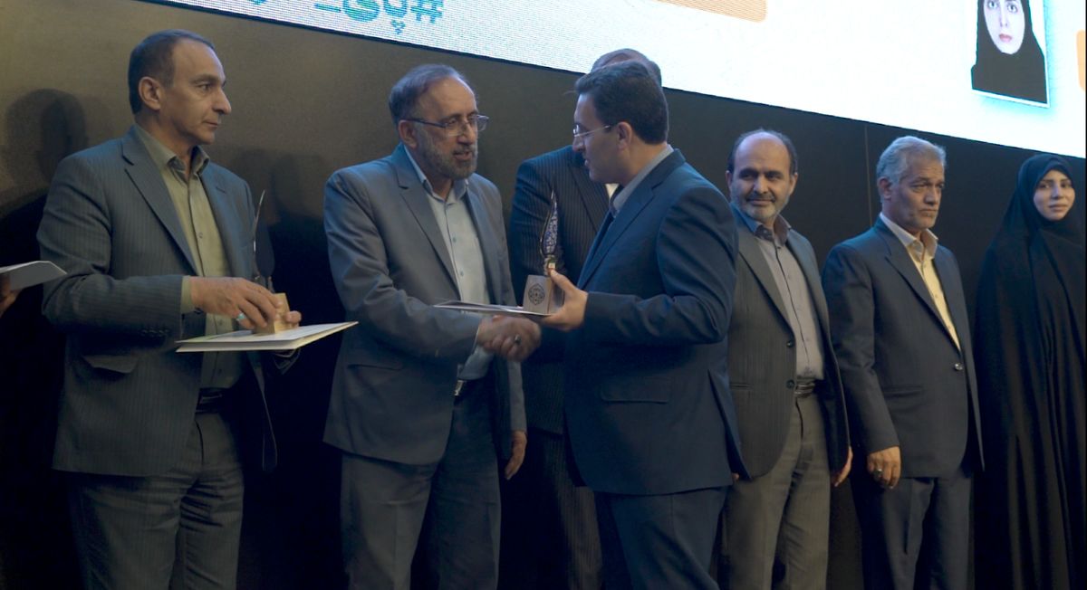 انتخاب هلدینگ دکا بهعنوان واحد نمونه برتر در سی و پنجمین جشنواره امتنان