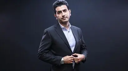 شاه منصوری وکیل پرسپولیس: چرا دوستان در باشگاه استقلال این استعلام فیفا را در اختیار رسانه ها قرار نمی دهند؟