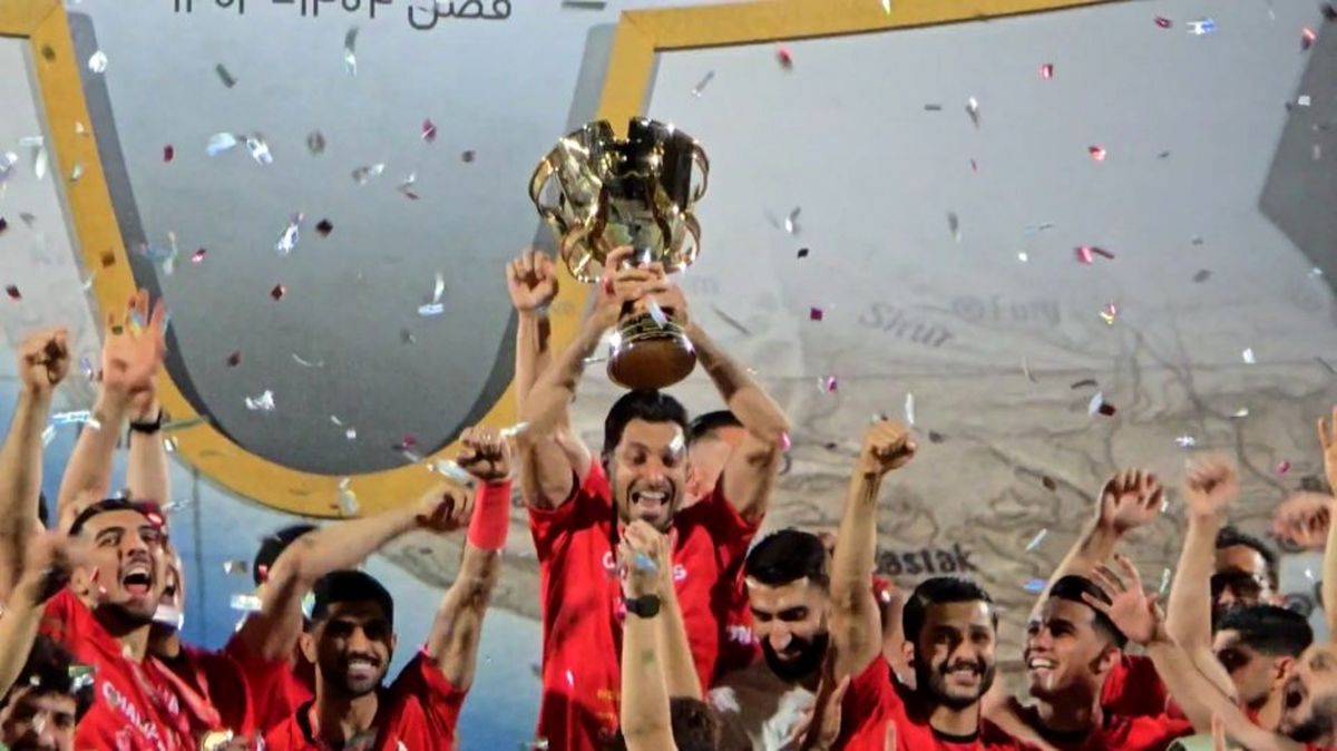 تمسخر قد کوتاه مهدی شیری توسط بیرانوند!
