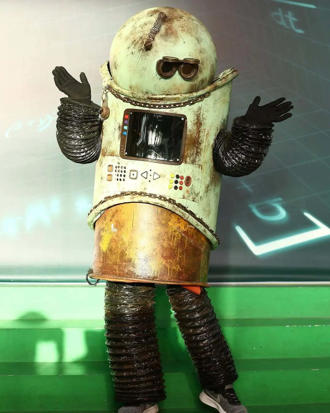 اکران مردمی «آرزوهای چپکی» در باغ کتاب 