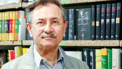 دنیا با ساعت من کوک نمی‌شود