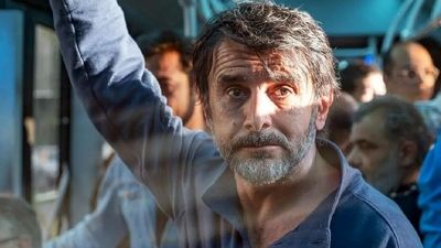 اکران مردمی «زیبا صدایم کن» با حضور بازیگران سرشناس  (ویدیو)