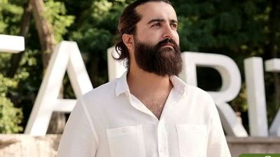  بیوگرافی و زندگی خصوصی مهدی احمدوند+ عکس