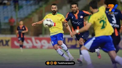 سراج: اگر حق با مس است، بیاید ما را شکست دهد