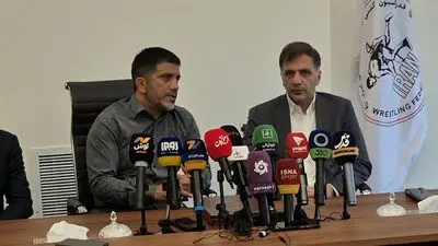 امضای قرارداد همکاری باشگاه تراکتور و فدراسیون کشتی
