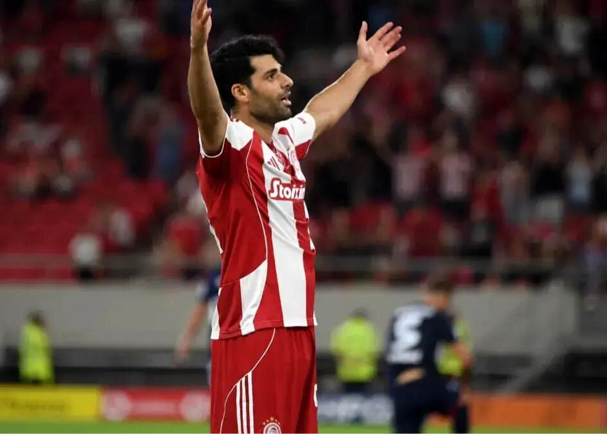 مهدی طارمی اخراج شد؛ VAR کارت قرمز شاهزاده پارسی را پس گرفت