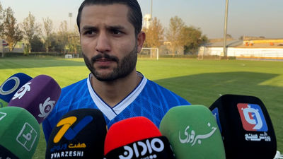 عارف غلامی: مشکلات بزرگی نداریم؛ هیچ اختلافی در رختکن استقلال نیست