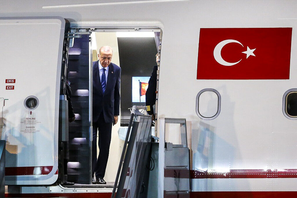 پزشکیان با اردوغان فارسی صحبت می‌کند یا ترکی؟