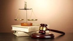 دعوت به خیانت جنسی و آموزش فرار از قانون، اتهام بلاگر وکیل‌نما