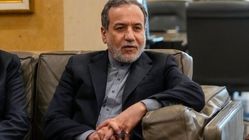 عراقچی: رهبر انقلاب با عصای موسی‌گونه‌ خود، راه‌ها را باز کردند + ویدیو