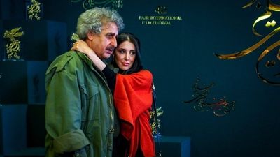 سلفی حسین مهری با پسر بانمکش + عکس