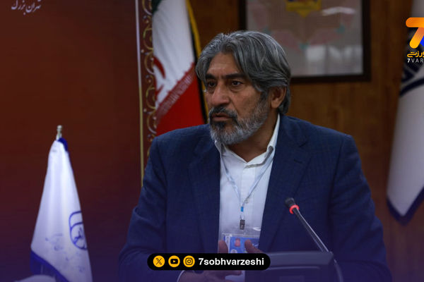 رئیس انجمن هپاتیت به خرید پرسپولیس مجوز بازی داد