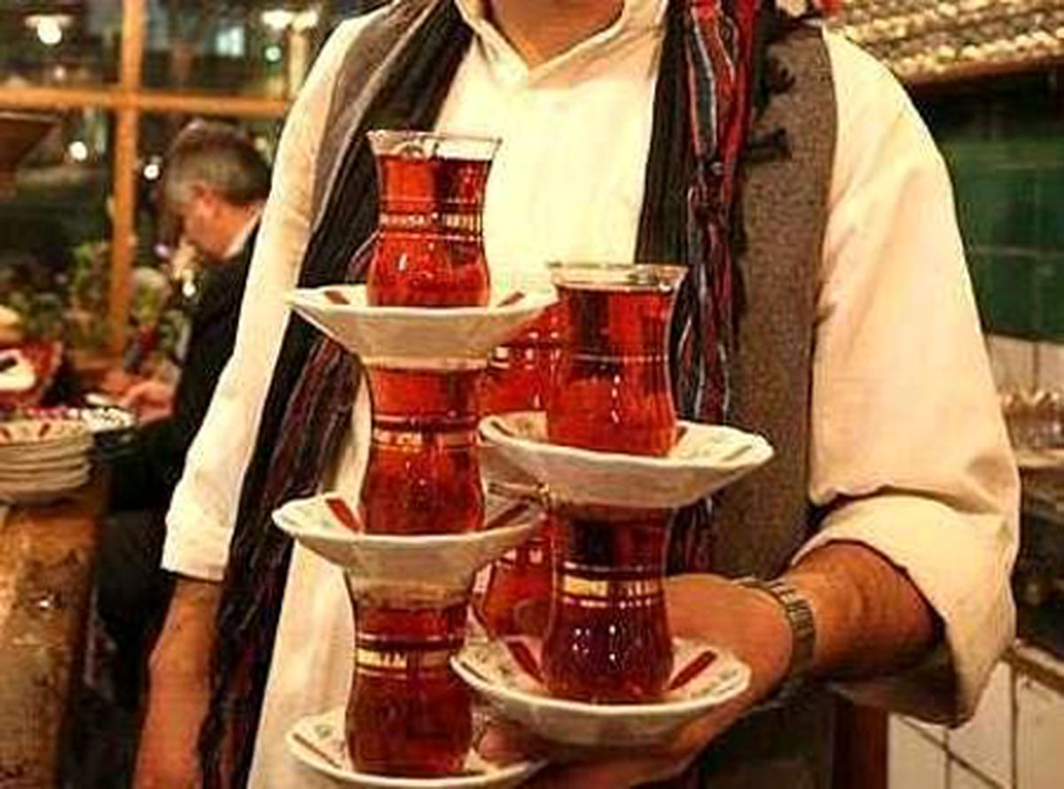 "چای کیسهای" در آب داغ میکروپلاستیک آزاد میکنند!