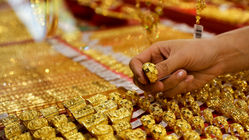 طلا نزدیک ۷ میلیون؛ فردا چه می‌شود؟