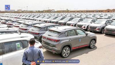 مردم خودرو داخلی با تیراژ بالا را به خرید خودرو وارداتی ترجیح می‌دهند