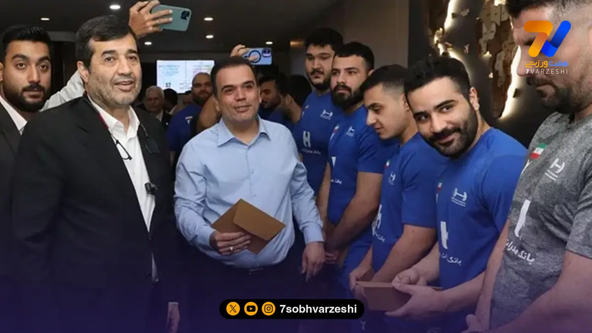 حضور وزیر ورزش در اردوی تیم ملی وزنه‌برداری