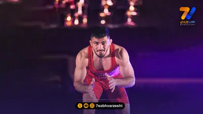 محمد نخودی با عبور از حریف بلاروسی به نیمه‌نهایی رسید