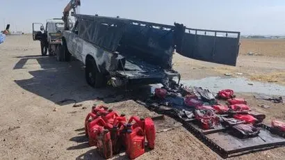  واژگونی و آتش سوزی ۲ وانت در اتوبان قزوین-کرج 