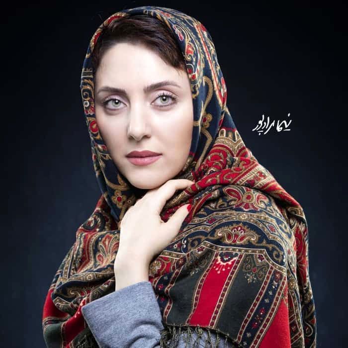 مهسا کرامتی بازیگری با چشم های رنگی