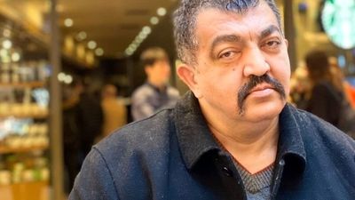 آزاده خورشیددوست دار فانی را وداع گفت