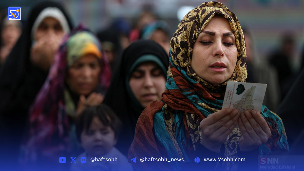 قاب امروز| گزارش تصویری و دیدنی از حضور پرشور مردم سراسر کشور در نماز عید فطر 